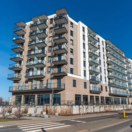 Nowy Komfortowy Apartament Warszawa Wiktoryn 6A, Tv Smart, 72