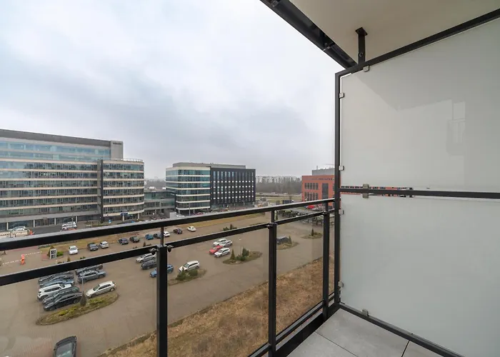 Nowy Komfortowy Apartament Warszawa Wiktoryn 6A, Tv Smart, 72\